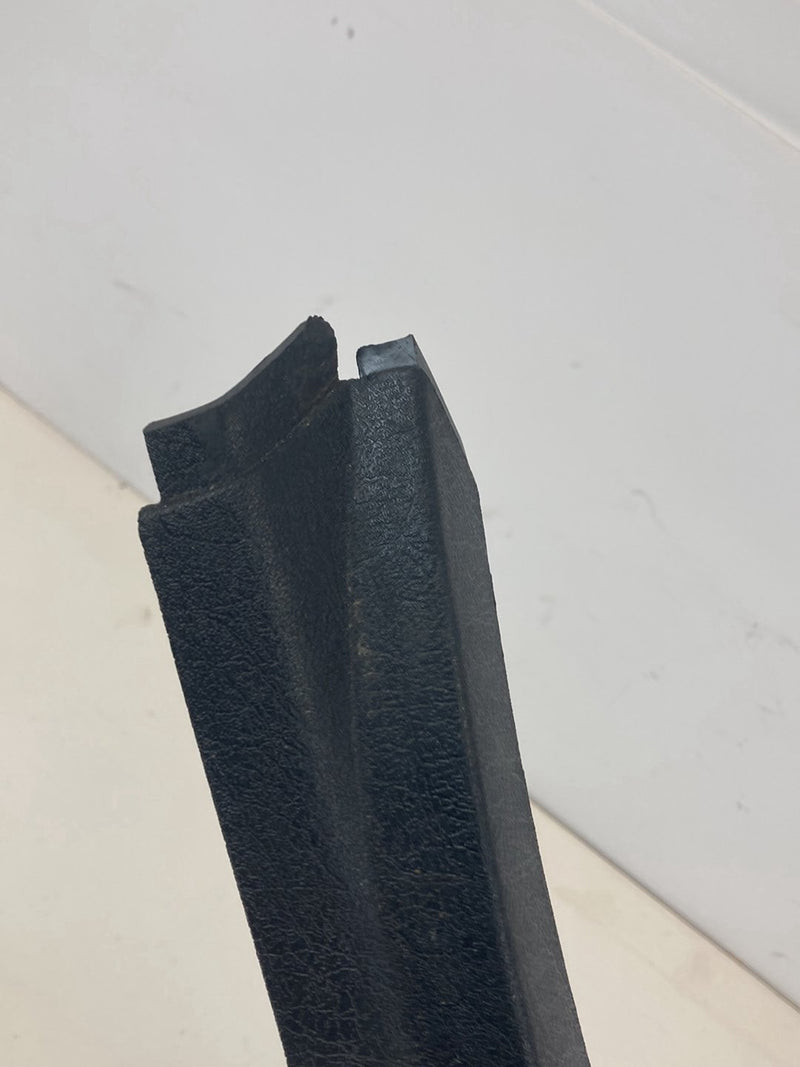 1992 Volvo 940 944 - Door Sill Rear PN: 1349038 1349039