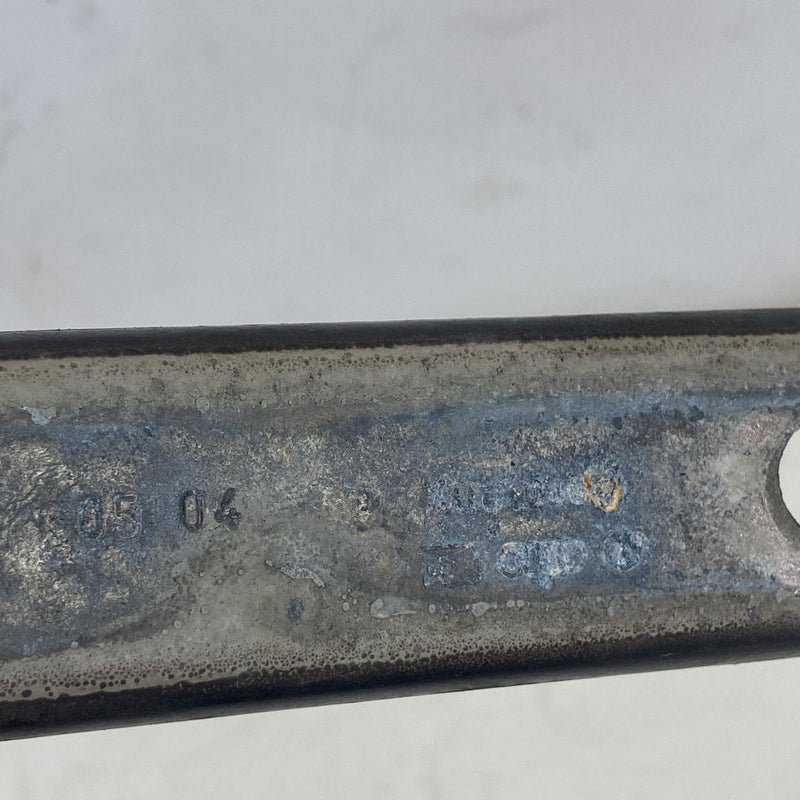 2001-2005 Volkswagen Passat Hood Hinge Pair Left Right OEM #5547M