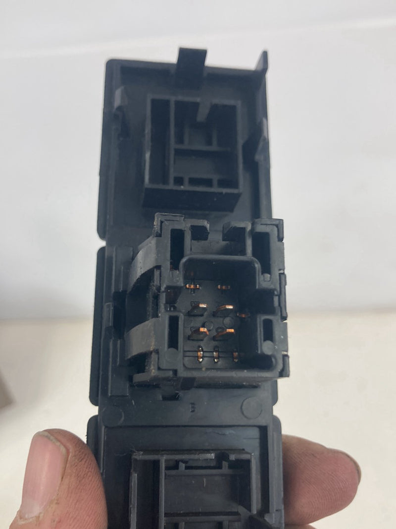 1995-1998 Chevrolet Silverado 2500 GMT400 Cargo Light Switch OEM