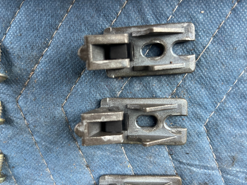 1996-2003 Mercedes W210 E320 Under Window Panel Adjustment Bracket OEM #4672EM