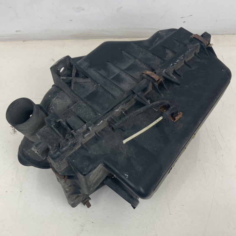 1998-2000 Volvo V70 Air Filter Housing Box 9434297 OEM #5184M