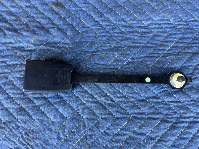 1998-2003 Jaguar XJR XJ X308 Front Passenger Seat Belt Buckle Receiver OE #4791E