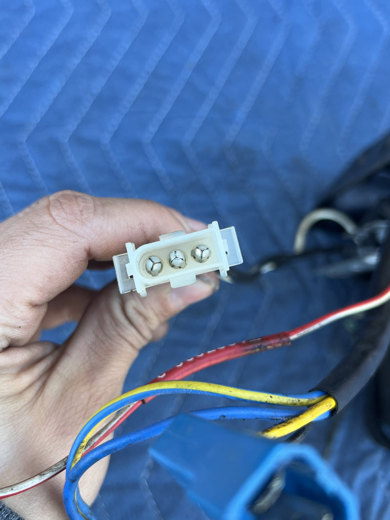1988 Volvo 240 245 - Automatic Shifter Assembly