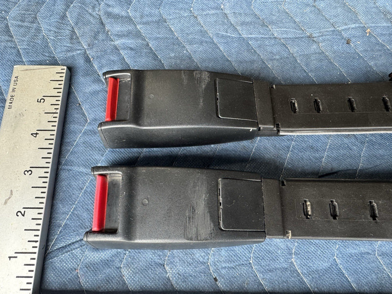 1986-1993 Volvo 240 244 245 Pair Of Front Seat Belt Buckles Receivers OEM #4828E