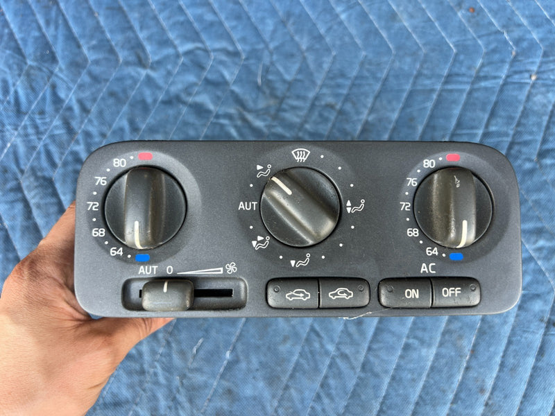1998-2000 Volvo S70 V70 XC Dash Heat AC Climate Control Switch Panel OEM #3098EM