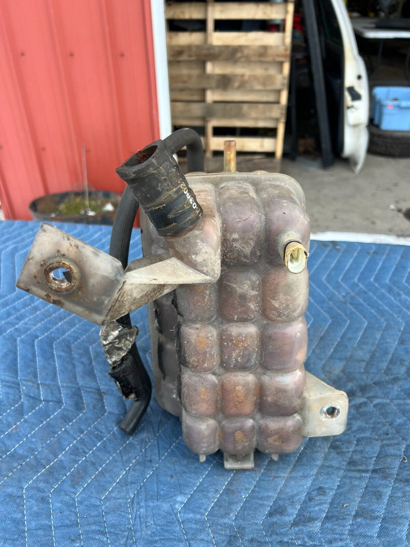 1999-2002 Chevy Silverado GM Coolant Overflow Reservoir Tank Jug OEM #1849CN