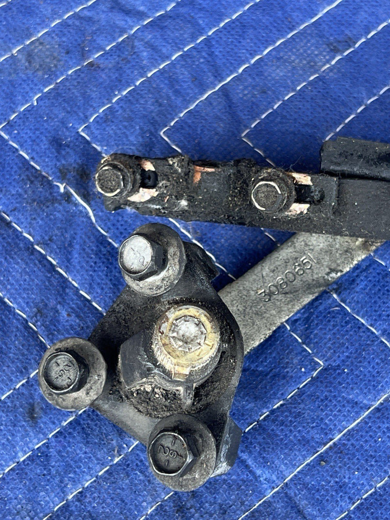 1980-1985 Cadillac Seville Wiper Linkage Assembly 3080651 GM OEM #3461M