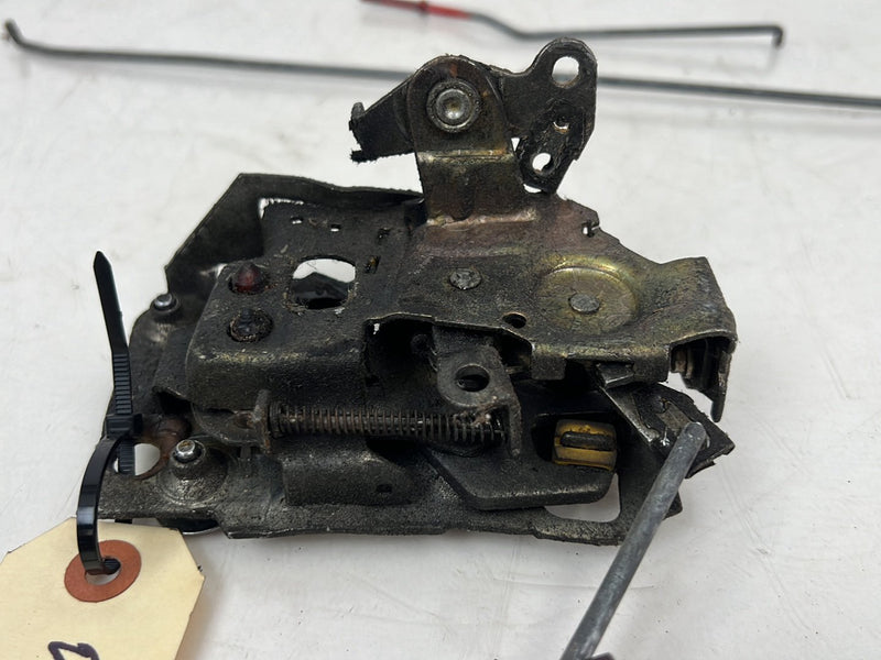 1995-1998 Chevrolet GMC C/K Front Driver Left Door Lock Latch Actuator OEM