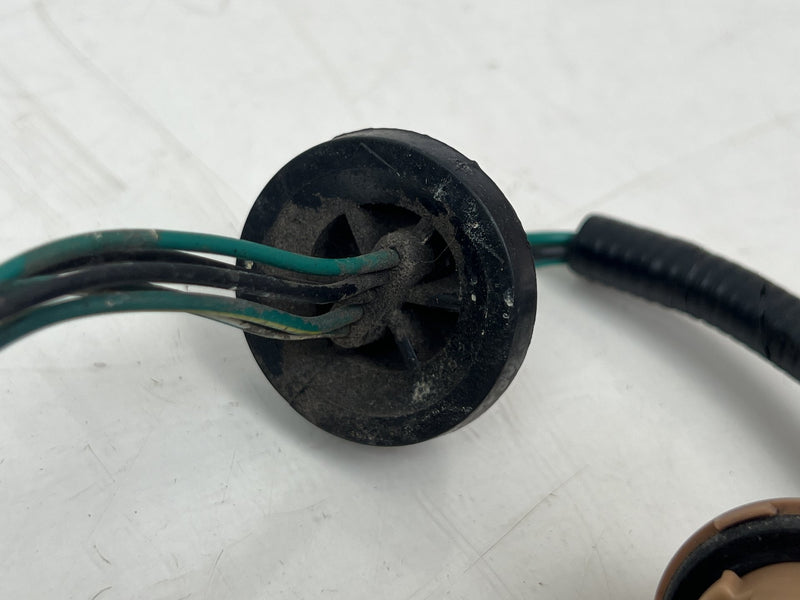 2008-2010 Nissan Rogue Rear Tail Light Socket Wiring Harness Pair OEM #6804EM