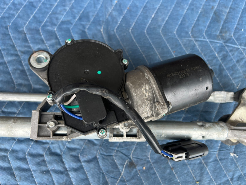 2012-2015 Chevy Cruze Wiper Motor and Transmission & Hardware OEM #2238CN