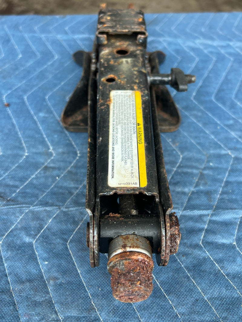 1989-1995 Volvo 740 940 Sedan Emergency Spare Tire Scissor Jack OEM #3774EM