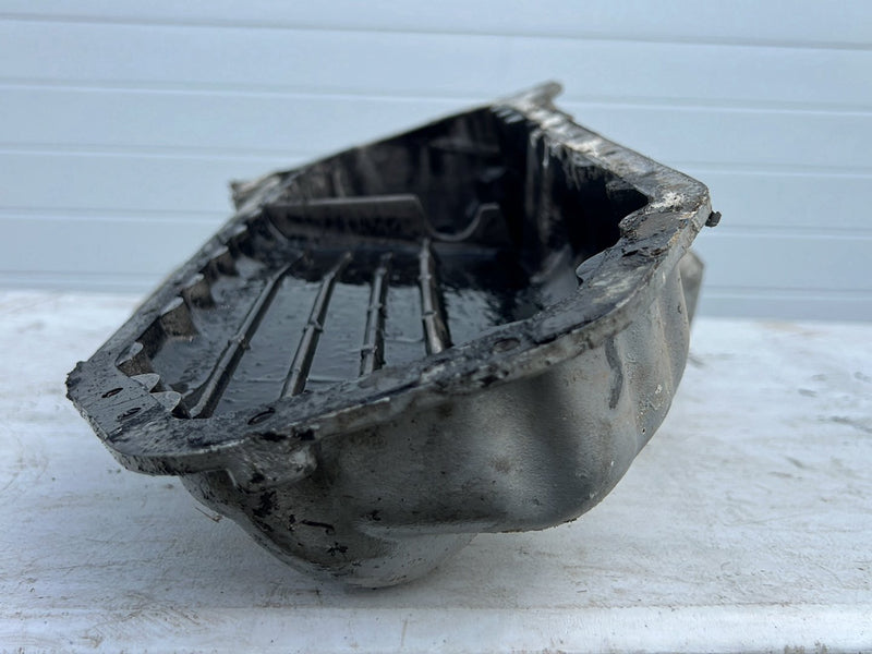1975-1980 Volvo 244 240 D24 2.4L Diesel Engine Oil Pan OEM #5440EM