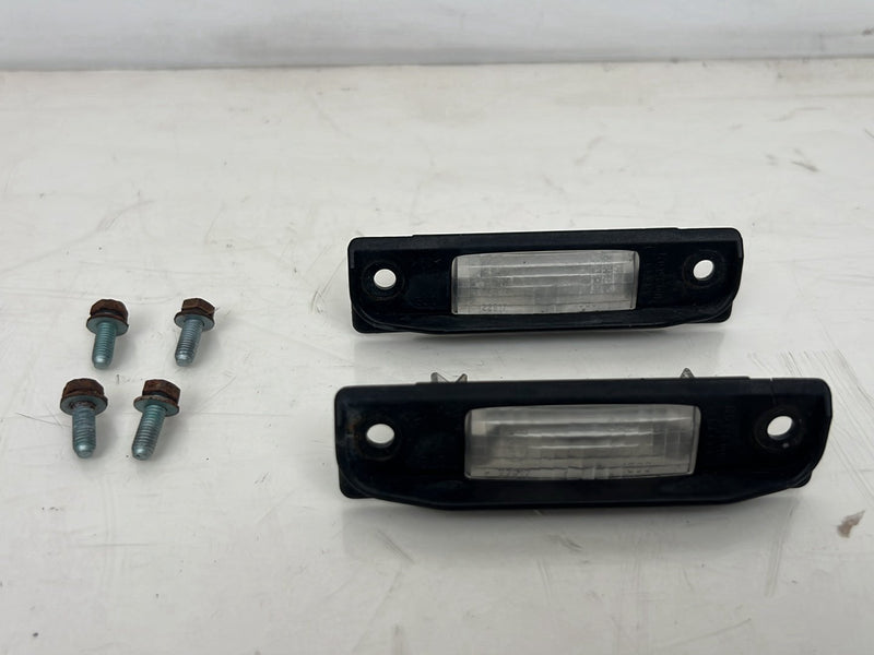 1996-2003 Audi S8 D2 A8 Rear License Plate Light Lamp Assembly Pair OEM #6460EM