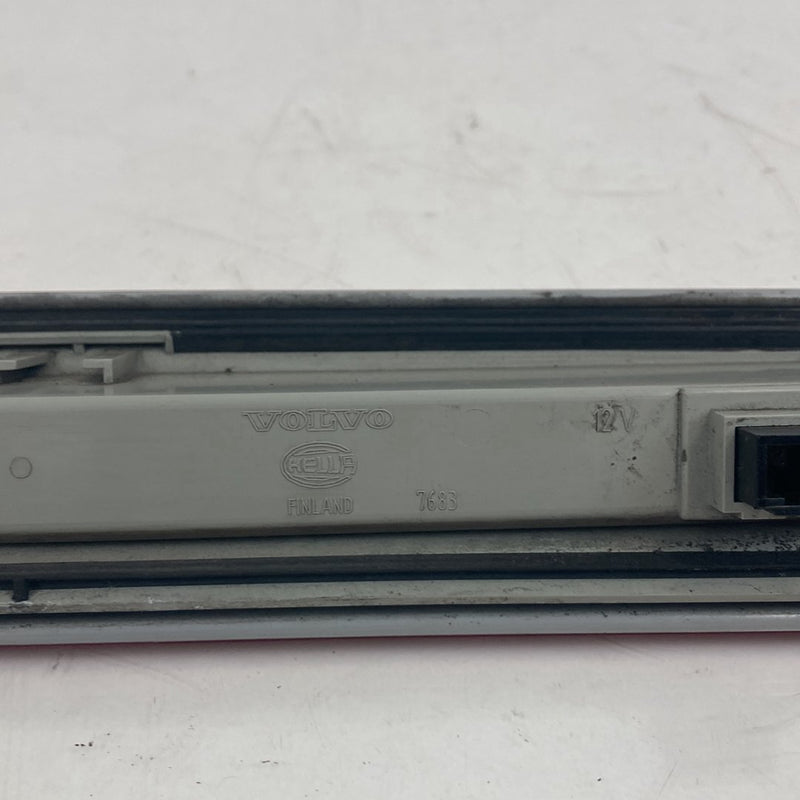 2005 Volvo XC90 I 275 Third Brake Light Center 9483947 7596 OEM #4818M