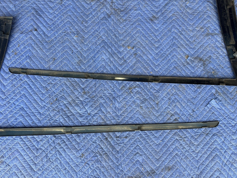 1993-1997 Volvo 850 850R Wagon Rear Side Window Trim Pair Blue L & R OEM #4416E