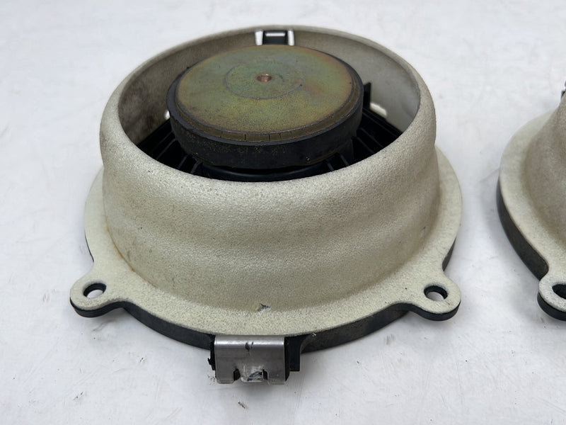 1995-1998 Chevrolet GMC C/K Left & Right Door Speaker Pair OEM