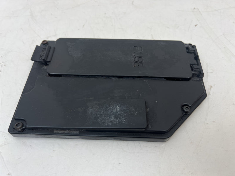 1998-2000 Volvo S70 V70 XC Engine Bay Fuse Box Cover Lid 3515122 OEM #6835EM