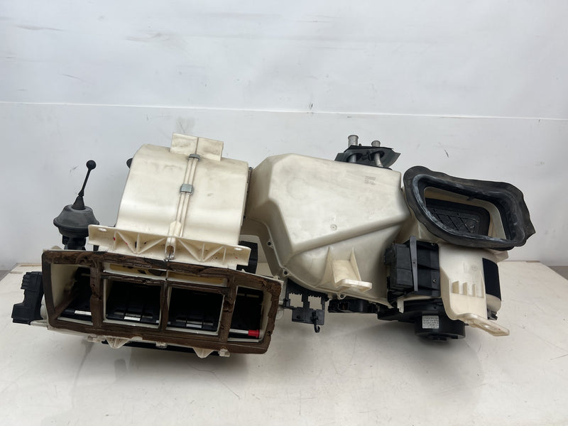 1998-2000 Volvo S70 V70 XC Climate HVAC Box Heater Core Assembly OEM #6888EM