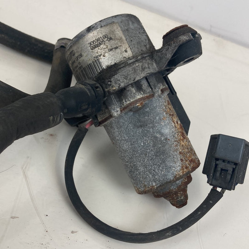 2003-2006 Volvo XC90 Brake Booster Vacuum Pump Purge Valve 30636166 OEM #4825M