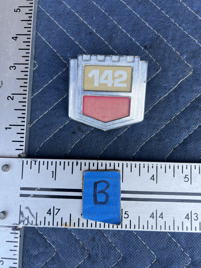 1973 Volvo 140 142 - Emblem