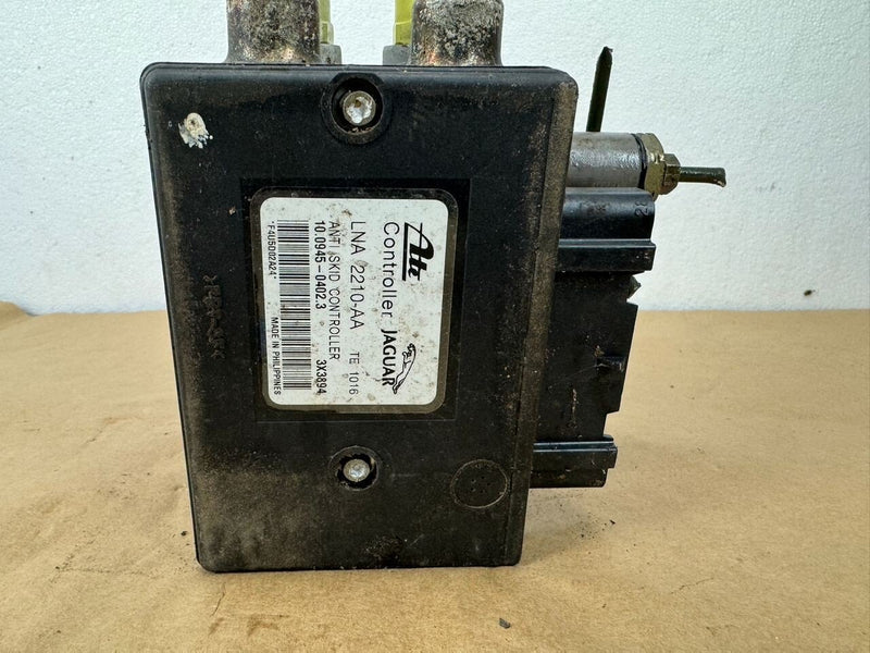 1995-1997 Jaguar XJ6 XJR Anti Lock Brake Skid Module Pump MNA5920AB OEM #1095CNJ