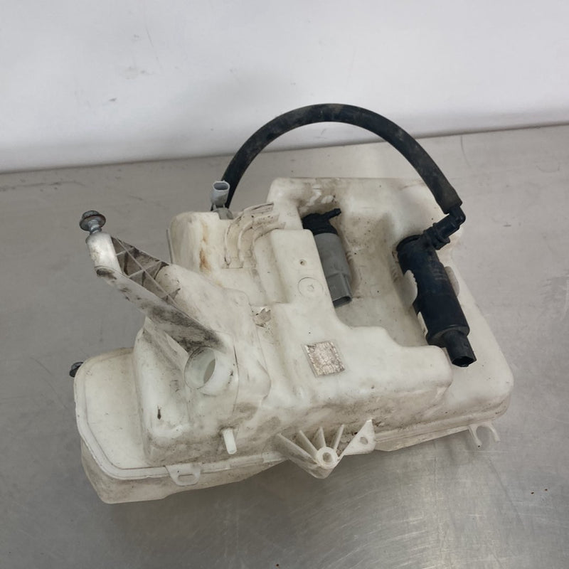 2003-2007 BMW 545i E60 Windshield Washer Reservoir Tank 7055349 OEM #4907M