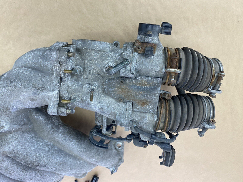 1997-2001 Lexus ES300 Upper Intake Manifold Throttle Body Assembly OEM #2328E