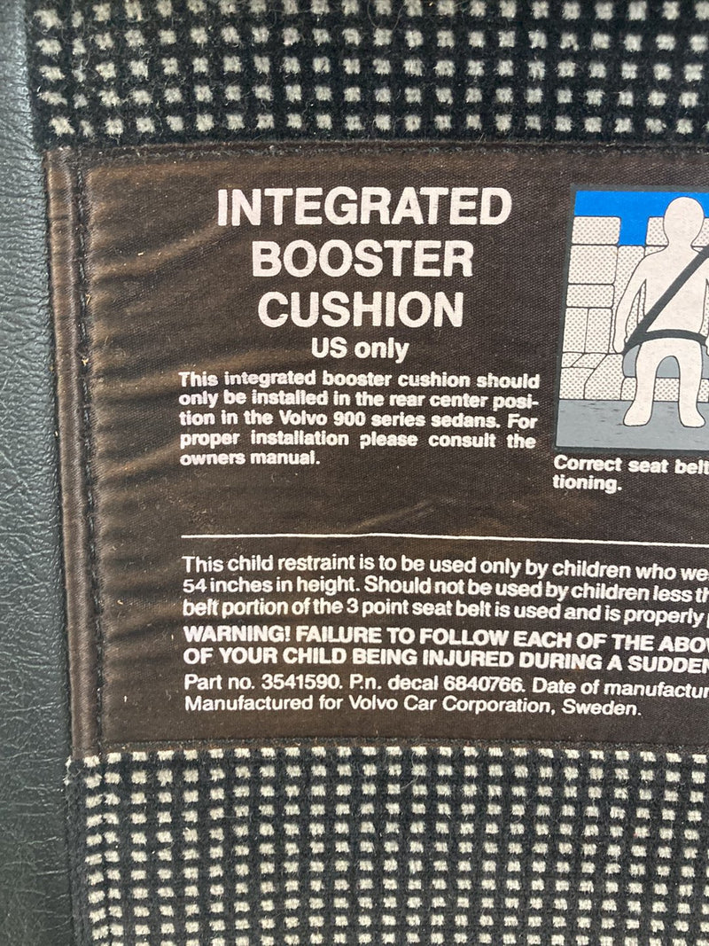 1992 Volvo 940 944 - Rear Seat