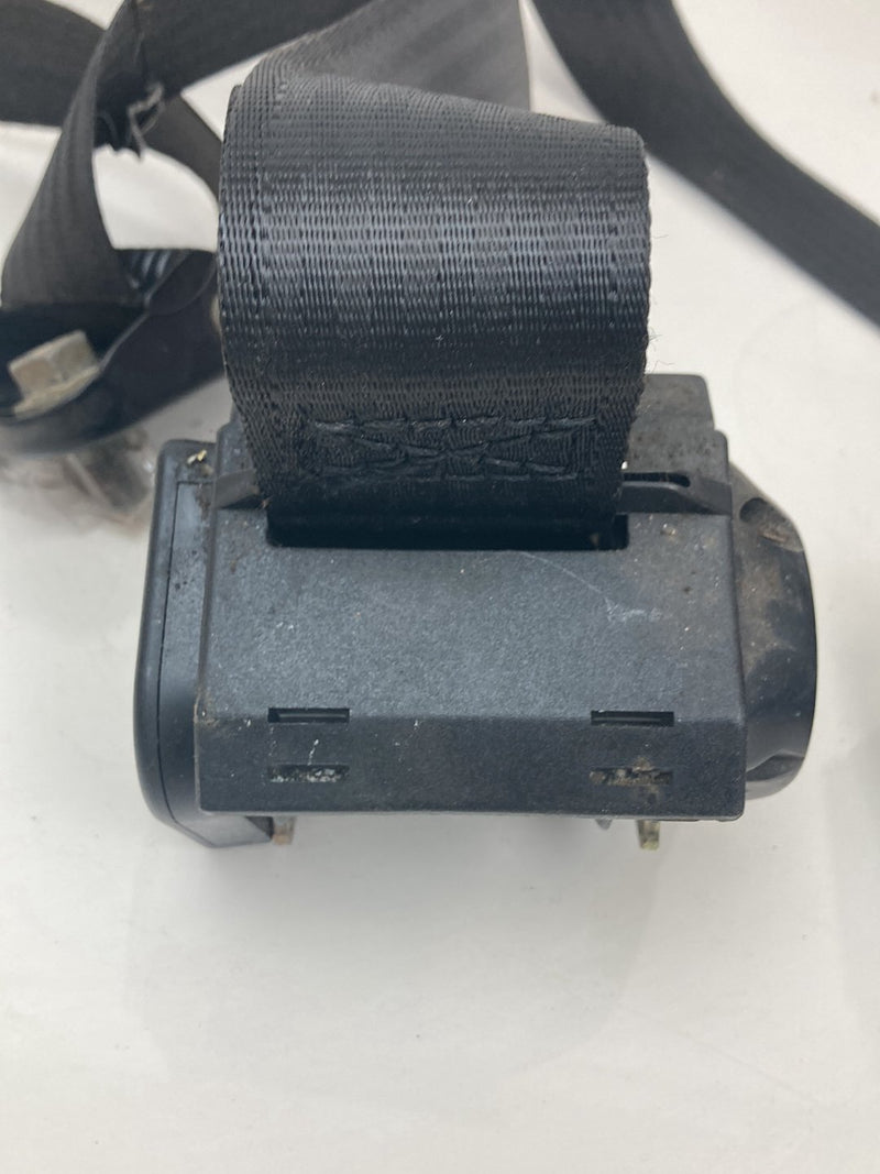 1992 Volvo 940 944 - Seat Belt Front Right PN: 3525485 3539750