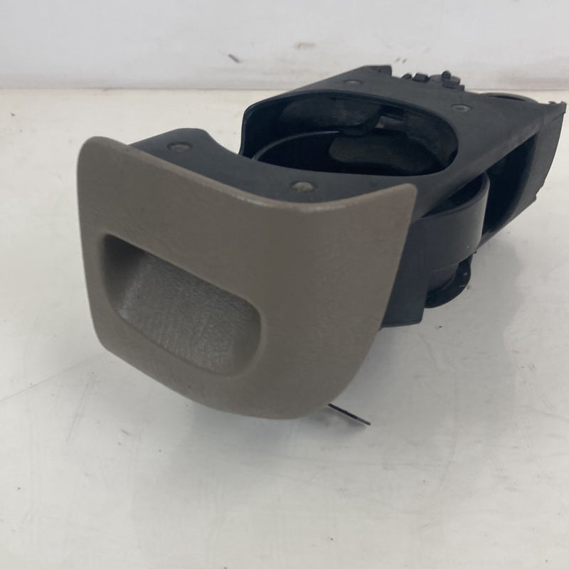 1995-1998 Chevrolet Silverado 2500 GMT400 Dash Cup Holder Slide Out OEM