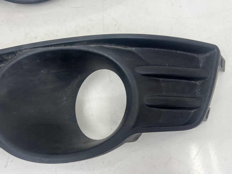 2010-2013 Suzuki SX4 Front Bumper Fog Light Bezel Surround Trim Pair OEM #6361EM