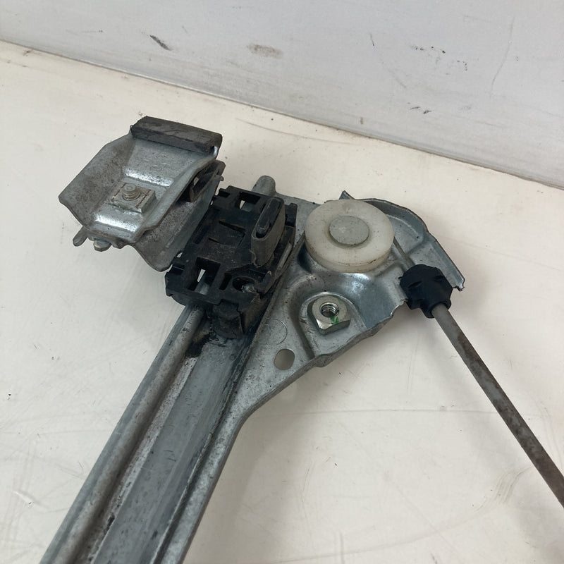 2014-2020 Chevrolet Silverado 1500 Front Right Window Regulator OEM #5575M