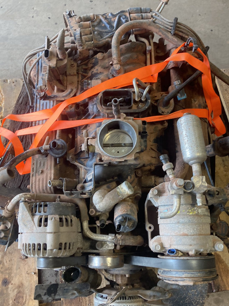 1996 Chevrolet Silverado GMT800 - Engine