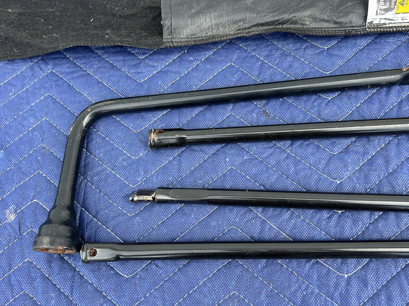 2000-2006 Chevrolet Silverado Tahoe GMC Emergency Spare Tool Kit OEM #5126EM
