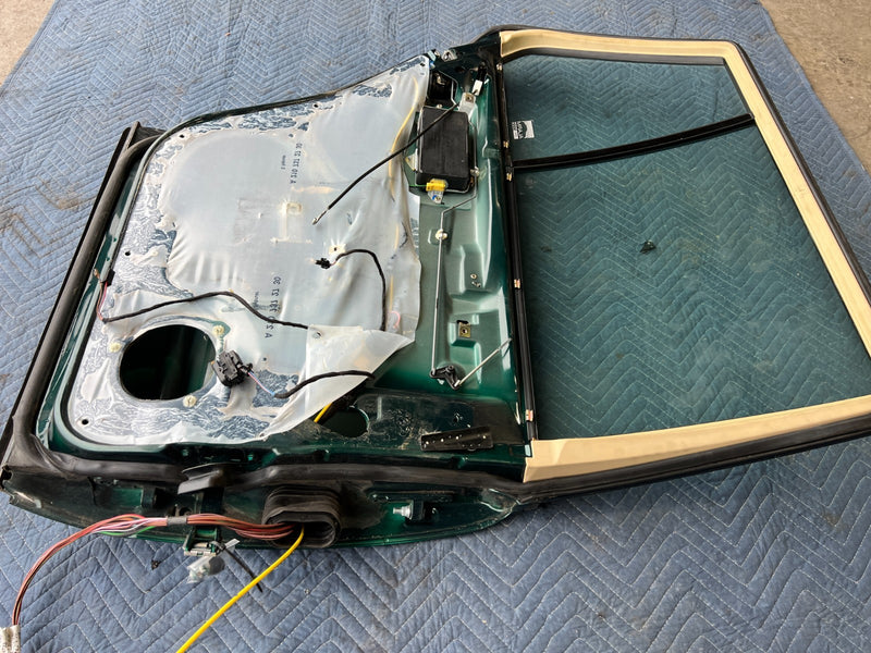 1998-2003 Mercedes W210 E320 Wagon Rear Driver Left Door Assembly OEM #4732EM