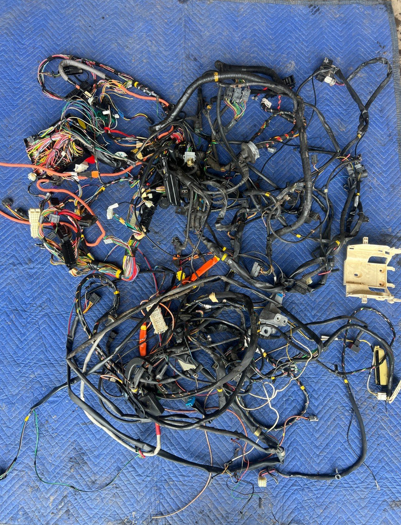 1992-1995 Volvo 940 740 Complete Engine Bay & Body Wiring Harness OEM #3292EM