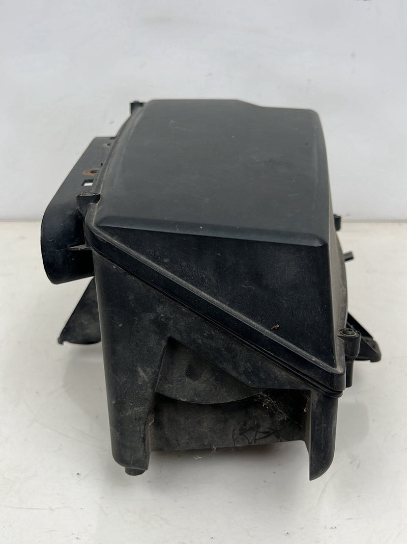 2004-2007 Volvo S60R V70R Air Filter Cleaner Housing Box w/ MAF Sensor OEM #5738EM