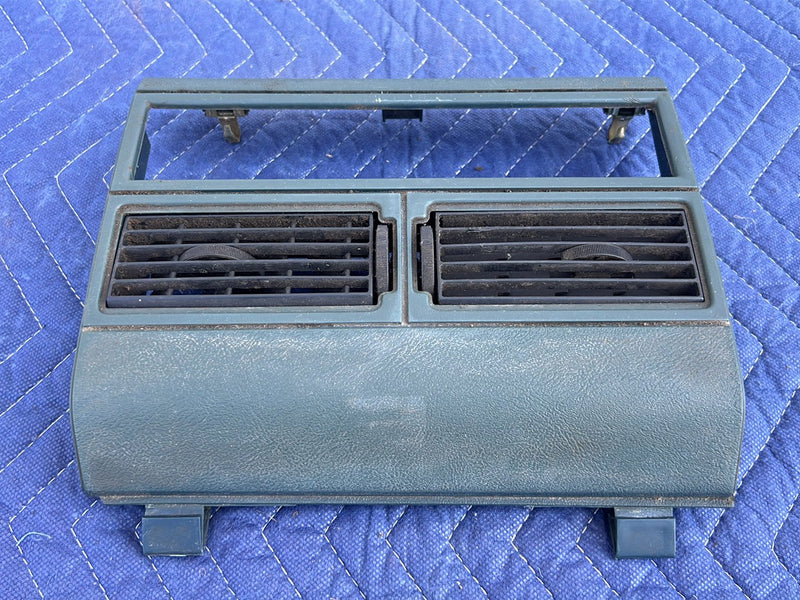1988-1994 Chevrolet Silverado Center Dash Air Vent Radio Bezel Blue OEM #5501EM