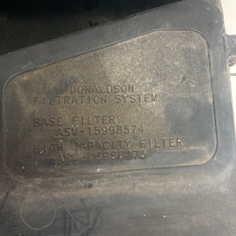 1995-1998 Chevrolet Silverado 2500 GMT400 Air Filter Housing Box OEM