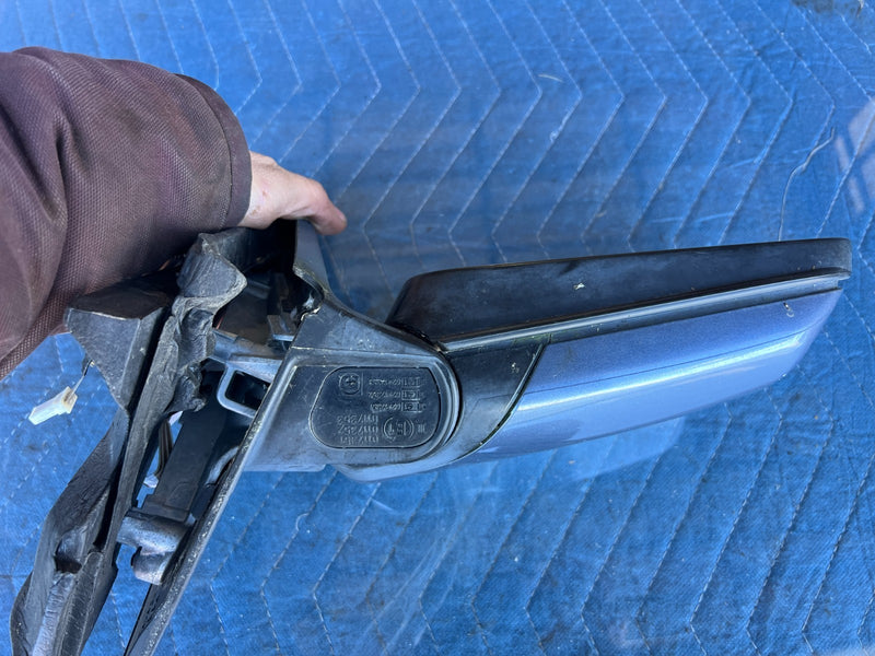 2000-2005 BMW 330xi 325xi E46 Passenger Right Door Mirror Assembly OEM #4763EM
