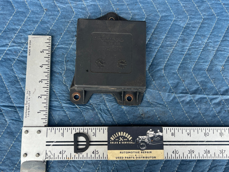 1992-1995 Volvo 940 740 Firewall Engine Bay Counter Weight Block OEM #3208EM