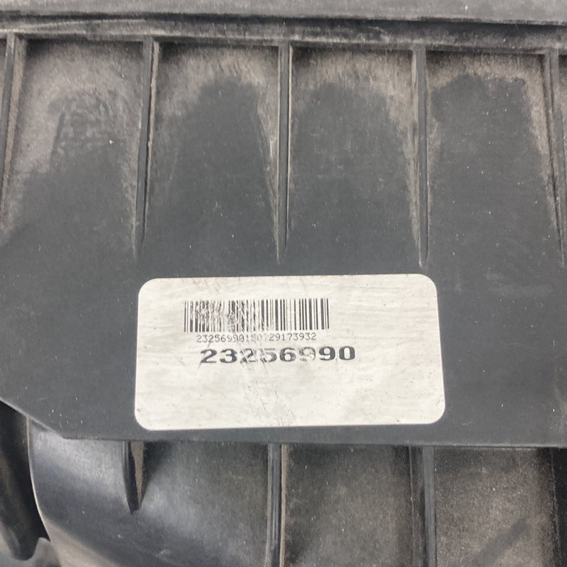 2007-2014 Chevrolet Silverado GMT900 Air Filter Housing Box MAF 23256990 #5336M