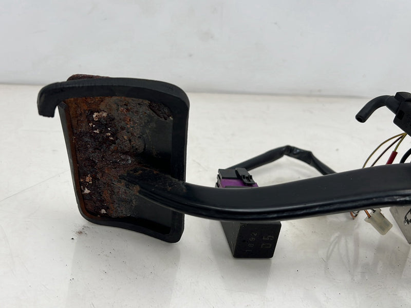 1990-1992 Volvo 740 745 940 Brake Pedal Lever Assembly 1362887 OEM #5891EM