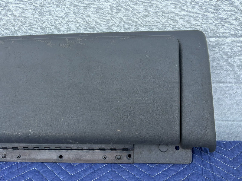 Chevrolet Silverado - Glove Box PN: 15120384
