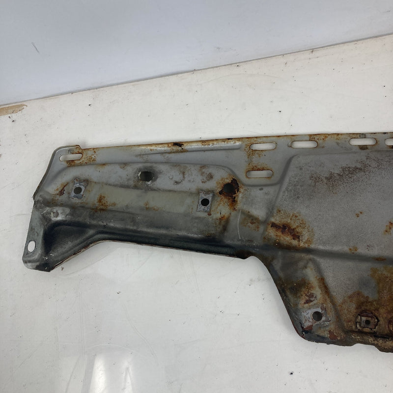 1981-1985 Volvo 240 245 Radiator Upper Support 1247663 OEM