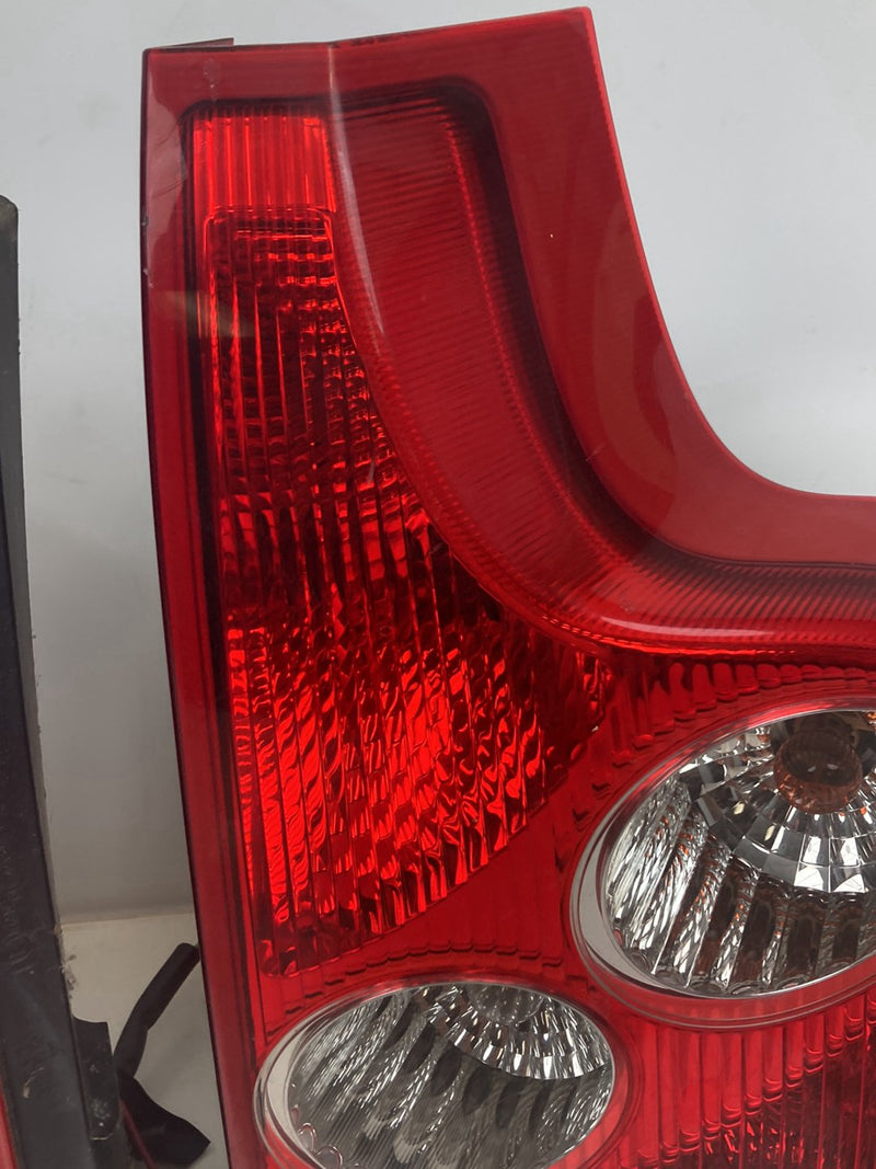 2003-2006 Volvo XC90 Right & Left Tail Light Lamp Assembly Pair OEM #4815M