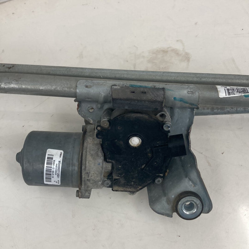 2007-2014 Chevrolet Silverado GMT900 Windshield Wiper Linkage Motor OEM #5343M