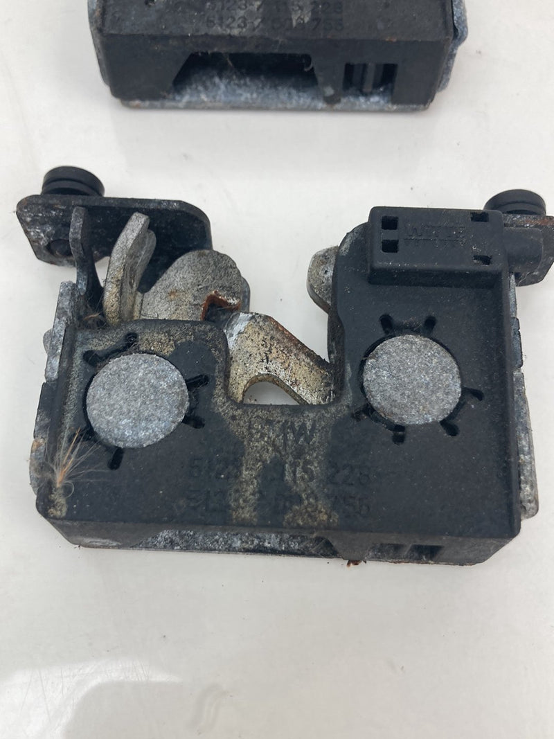 2003-2007 BMW 545i E60 Hood Latch Pair 7115228 OEM #4941M