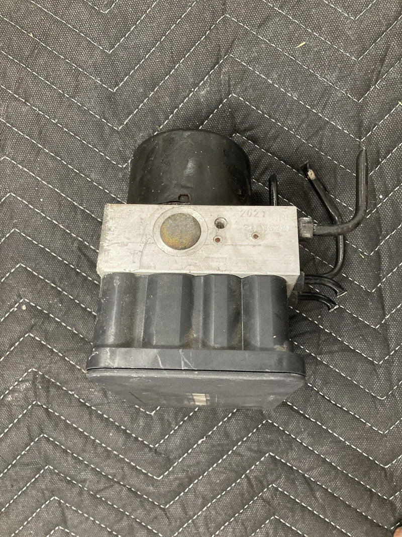 1999-2005 Volkswagen VW Jetta MK4 Anti Lock ABS Brake Module Pump OEM #2424M
