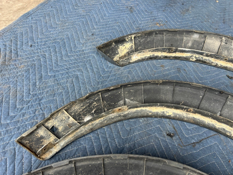 1985-1988 Suzuki Samurai SJ413 Fender Flare OEM